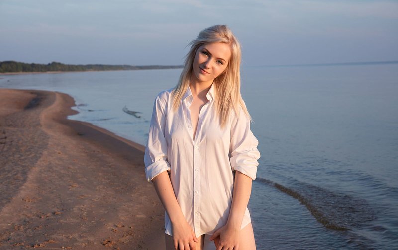 Анастасия, 18 лет, 1 размер груди